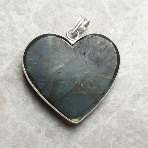 Labradorite pendant 37x34 mm no 961 Labradorite pendant 37x34 mm no 961