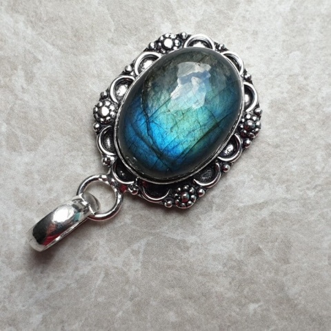 Labradorite pendant 22x16 mm no A155 Labradorite pendant 22x16 mm no A155