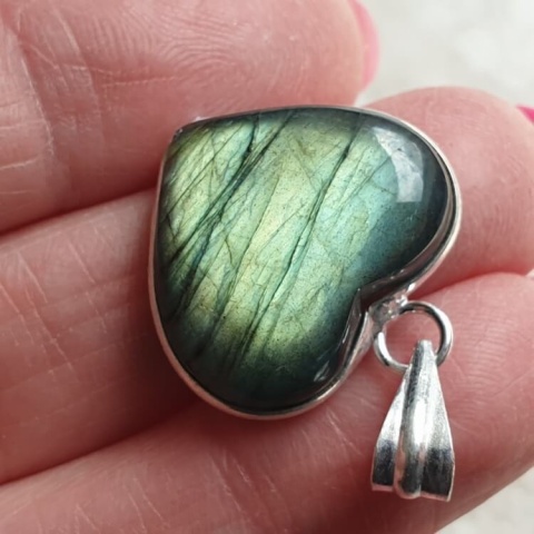 Labradorite pendant 22x18 mm no A52 Labradorite pendant 22x18 mm no A52