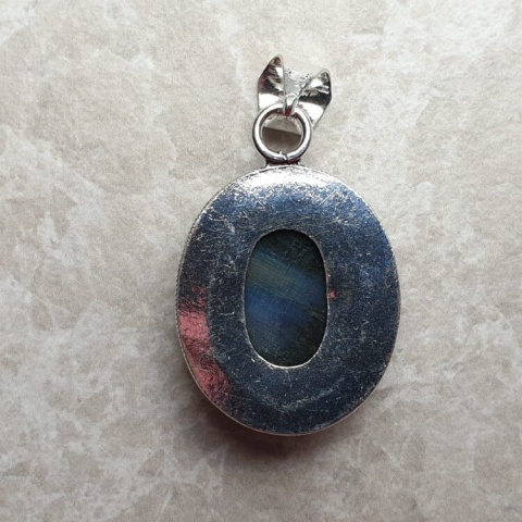 Labradorite pendant 23x18 mm no A143 Labradorite pendant 23x18 mm no A143