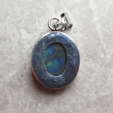 Labradorite pendant 23x19 mm no A122 Labradorite pendant 23x19 mm no A122
