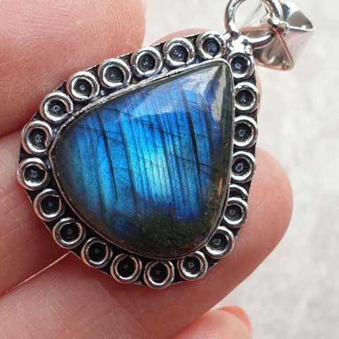 Labradorite pendant 23x20 mm no A245 Labradorite pendant 23x20 mm no A245