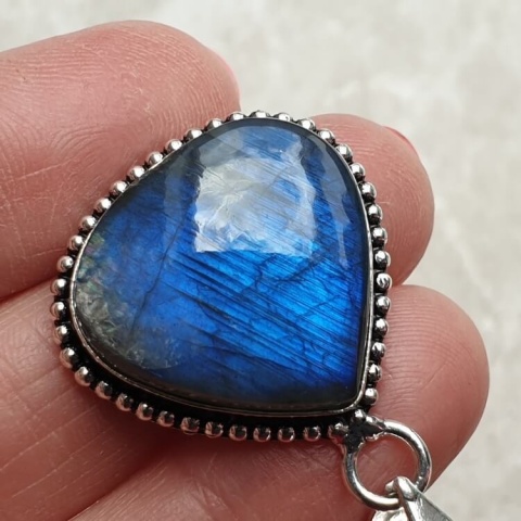Labradorite pendant 23x22 mm no A202 Labradorite pendant 23x22 mm no A202