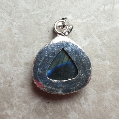 Labradorite pendant 23x23 mm no A134 Labradorite pendant 23x23 mm no A134