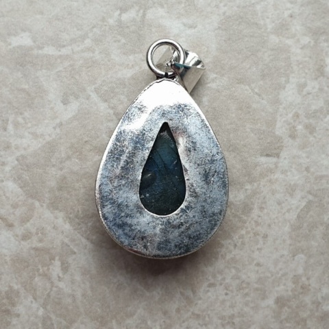Labradorite pendant 24x16 mm no A98 Labradorite pendant 24x16 mm no A98