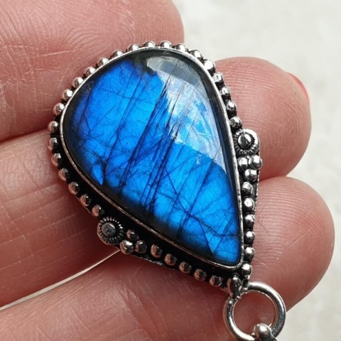 Labradorite pendant 25x17 mm no A256 Labradorite pendant 25x17 mm no A256