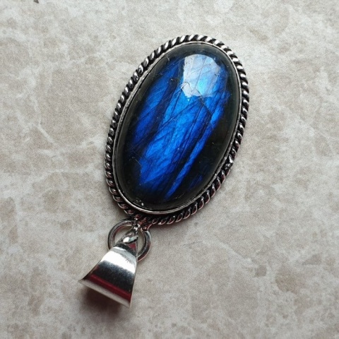 Labradorite pendant 26x16 mm no A112 Labradorite pendant 26x16 mm no A112