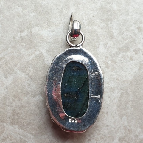 Labradorite pendant 26x16 mm no A249 Labradorite pendant 26x16 mm no A249