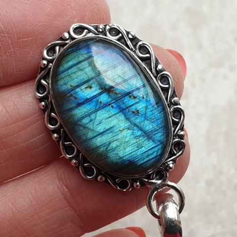 Labradorite pendant 26x18 mm no A201 Labradorite pendant 26x18 mm no A201