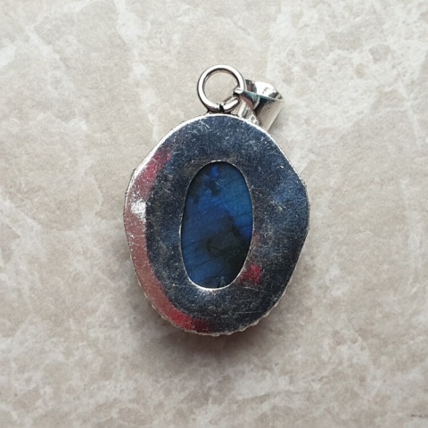 Labradorite pendant 26x19 mm no A100 Labradorite pendant 26x19 mm no A100