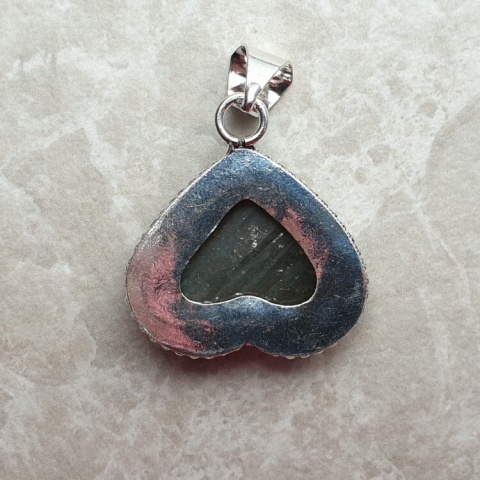 Labradorite pendant 26x22 mm no A181 Labradorite pendant 26x22 mm no A181
