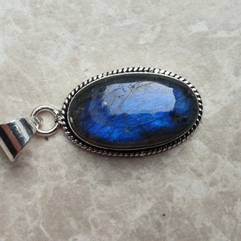 Labradorite pendant 27x16 mm no A87 Labradorite pendant 27x16 mm no A87