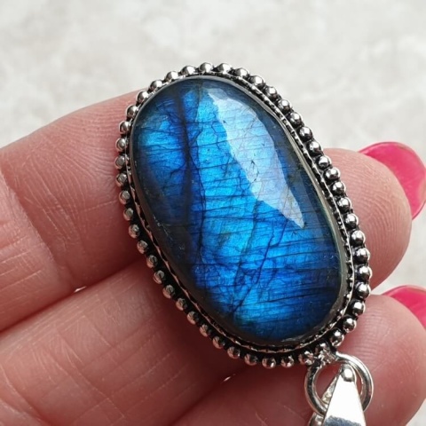 Labradorite pendant 27x17 mm no A123 Labradorite pendant 27x17 mm no A123