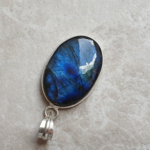 Labradorite pendant 27x18 mm no A378 Labradorite pendant 27x18 mm no A378