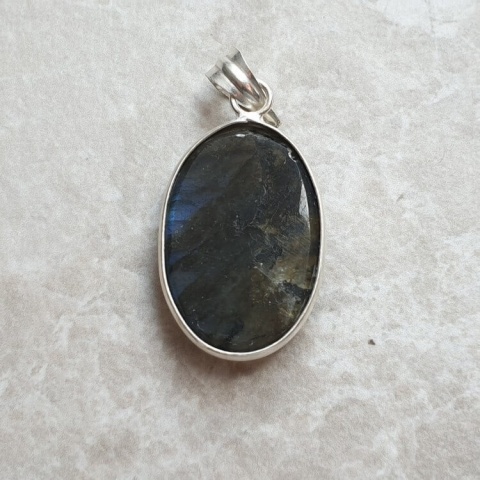 Labradorite pendant 27x18 mm no A378 Labradorite pendant 27x18 mm no A378