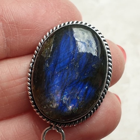 Labradorite pendant 27x20 mm no A255