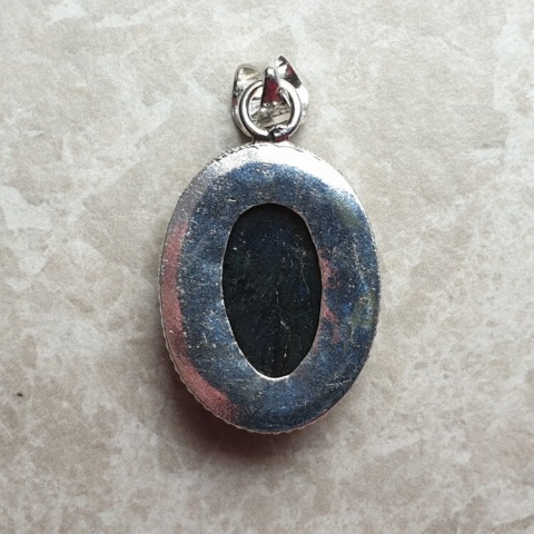 Labradorite pendant 27x20 mm no A255