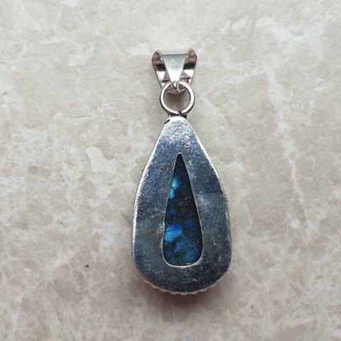 Labradorite pendant 28x15 mm no A75 Labradorite pendant 28x15 mm no A75