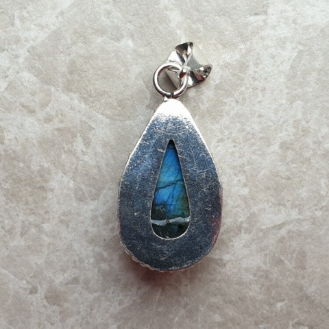 Labradorite pendant 28x16 mm no A176 Labradorite pendant 28x16 mm no A176