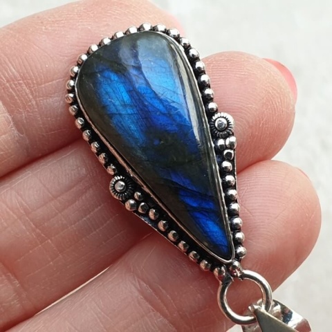 Labradorite pendant 29x14 mm no A191 Labradorite pendant 29x14 mm no A191