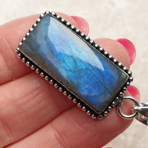 Labradorite pendant 29x14 mm no A90 Labradorite pendant 29x14 mm no A90