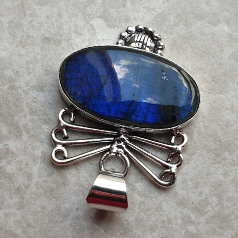 Labradorite pendant 29x16 mm no A237 Labradorite pendant 29x16 mm no A237