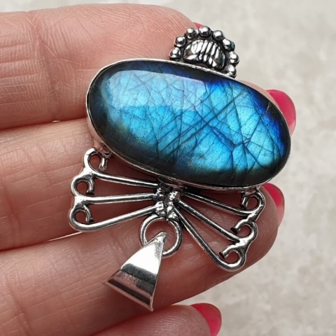 Labradorite pendant 30x17 mm no A64 Labradorite pendant 30x17 mm no A64