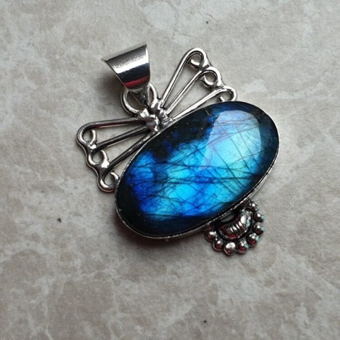 Labradorite pendant 30x18 mm no A117 Labradorite pendant 30x18 mm no A117