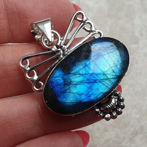 Labradorite pendant 30x18 mm no A117 Labradorite pendant 30x18 mm no A117