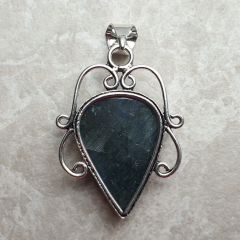 Labradorite pendant 30x22 mm no A203 Labradorite pendant 30x22 mm no A203