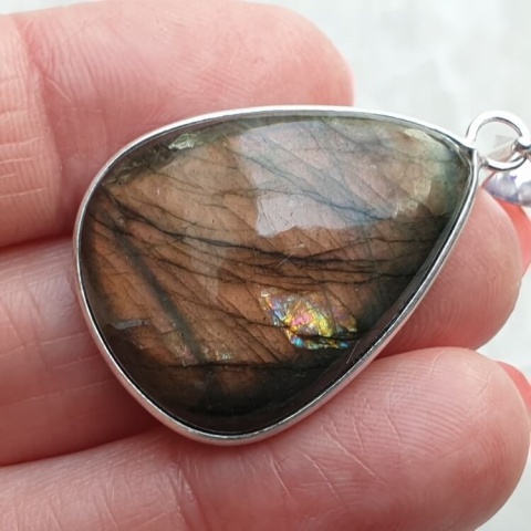 Labradorite pendant 30x23 mm no A296 Labradorite pendant 30x23 mm no A296