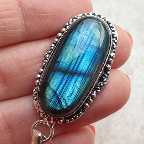 Labradorite pendant 32x16 mm no A193 Labradorite pendant 32x16 mm no A193