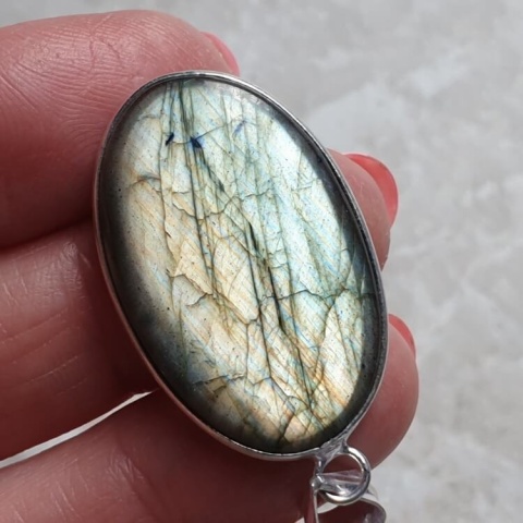 Labradorite pendant 32x20 mm no A349 Labradorite pendant 32x20 mm no A349