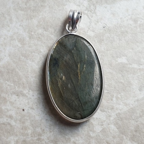 Labradorite pendant 32x20 mm no A349 Labradorite pendant 32x20 mm no A349