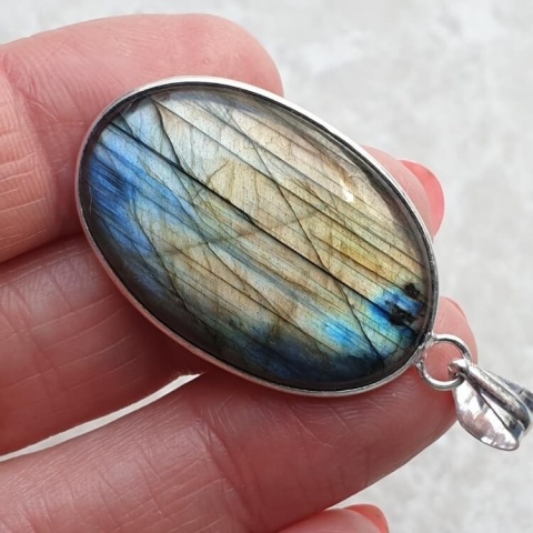 Labradorite pendant 32x21 mm no A300 Labradorite pendant 32x21 mm no A300
