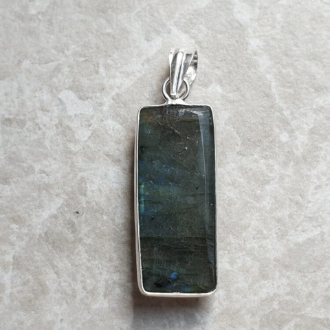 Labradorite pendant 33x14 mm no A328 Labradorite pendant 33x14 mm no A328