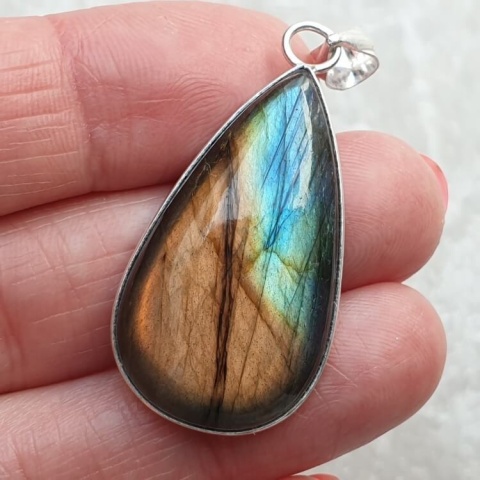Labradorite pendant 34x19 mm no A294 Labradorite pendant 34x19 mm no A294