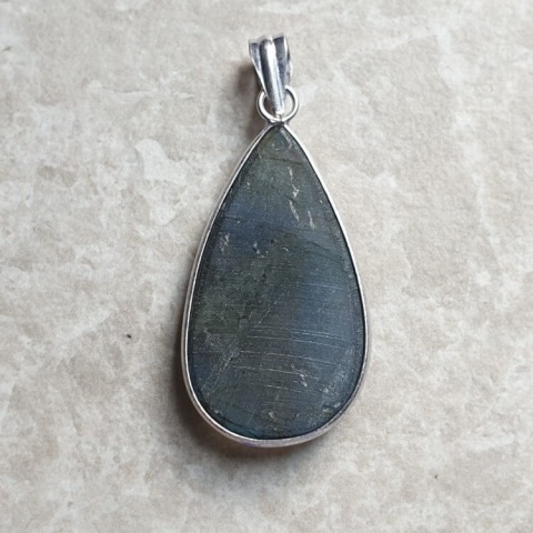 Labradorite pendant 34x20 mm no A356 Labradorite pendant 34x20 mm no A356