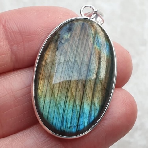 Labradorite pendant 34x22 mm no A318 Labradorite pendant 34x22 mm no A318