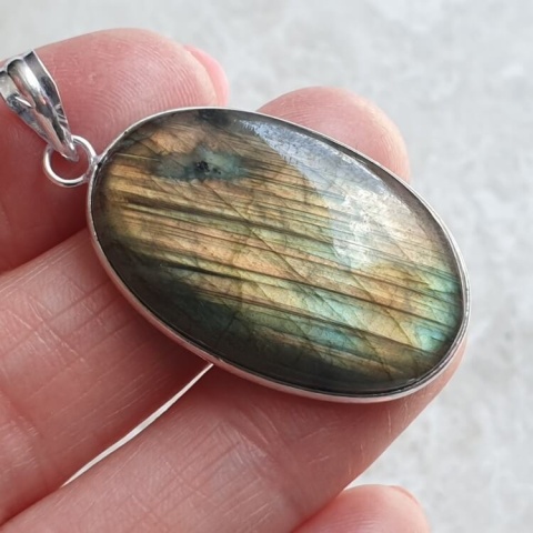 Labradorite pendant 34x22 mm no A374 Labradorite pendant 34x22 mm no A374