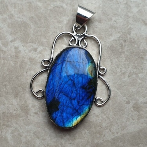 Labradorite pendant 34x22 mm no A96 Labradorite pendant 34x22 mm no A96