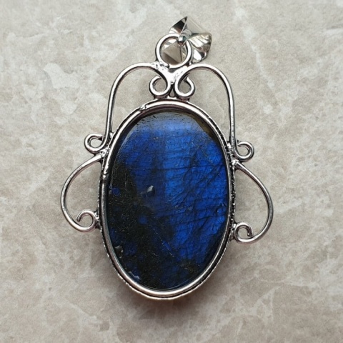 Labradorite pendant 34x24 mm no A88 Labradorite pendant 34x24 mm no A88