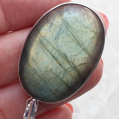 Labradorite pendant 36x25 mm no A323 Labradorite pendant 36x25 mm no A323