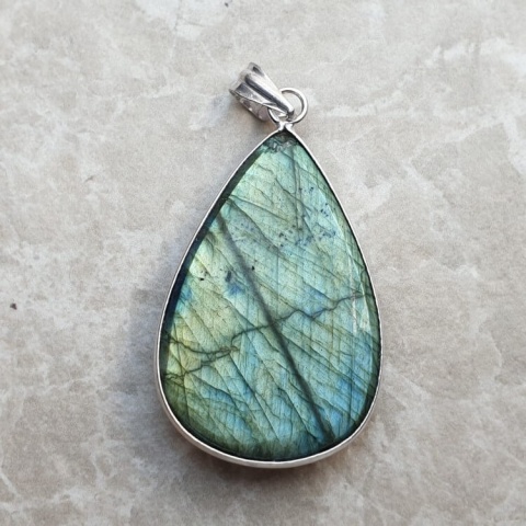 Labradorite pendant 37x25 mm no A317 Labradorite pendant 37x25 mm no A317