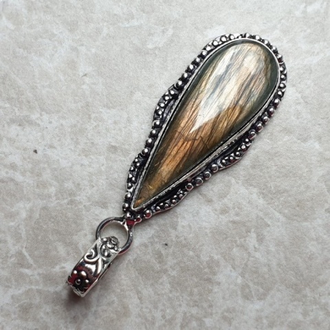 Labradorite pendant 38x14 mm no A157 Labradorite pendant 38x14 mm no A157