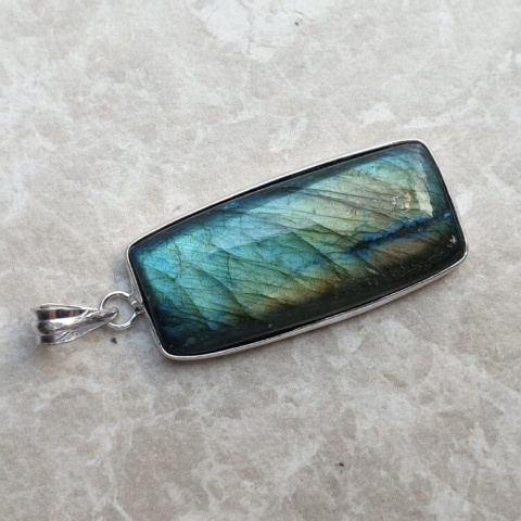 Labradorite pendant 38x18 mm no A289 Labradorite pendant 38x18 mm no A289