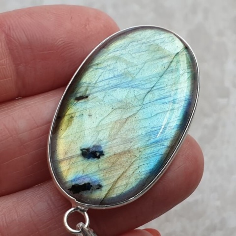 Labradorite pendant 38x24 mm no A321 Labradorite pendant 38x24 mm no A321