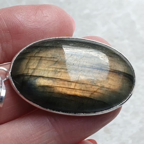 Labradorite pendant 38x24 mm no A330 Labradorite pendant 38x24 mm no A330