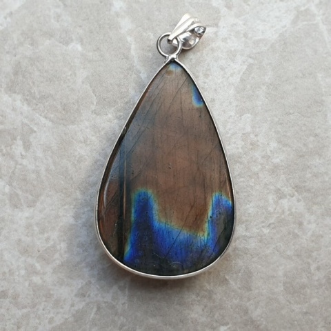 Labradorite pendant 38x25 mm no A261 Labradorite pendant 38x25 mm no A261