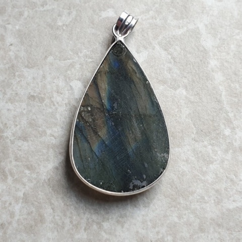 Labradorite pendant 39x24 mm no A338 Labradorite pendant 39x24 mm no A338